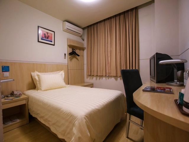 Jinjiang Inn Shanghai Oriental Pearl Tower מראה חיצוני תמונה