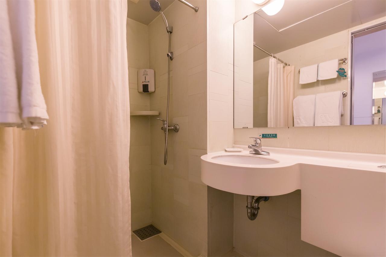 Jinjiang Inn Shanghai Oriental Pearl Tower מראה חיצוני תמונה